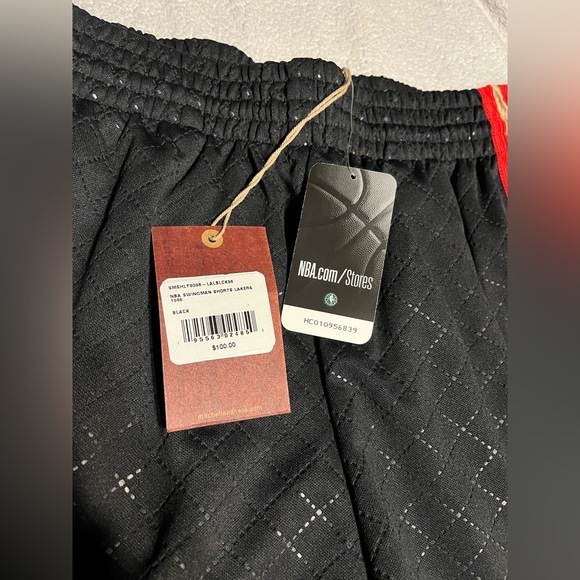 Mitchell and ness hardwood classics shorts - Picture 3 of 3